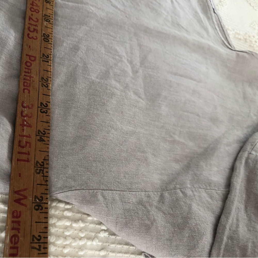 bryn Walker Taupe Button-Side Linen Tunic - Picture 7 of 10